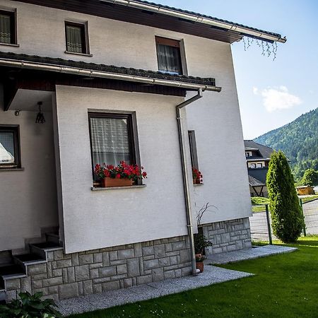 Apartments And Holiday Home Grohar Kranjska Gora Zewnętrze zdjęcie