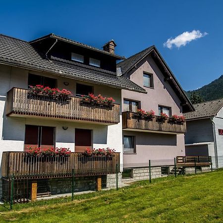 Apartments And Holiday Home Grohar Kranjska Gora Zewnętrze zdjęcie