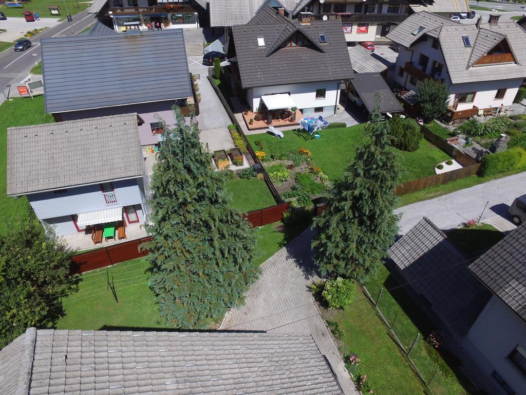 Apartments And Holiday Home Grohar Kranjska Gora Zewnętrze zdjęcie